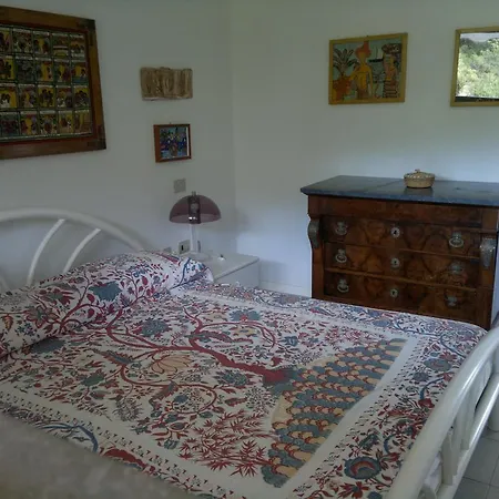 Porto Azzuro 6 Beds