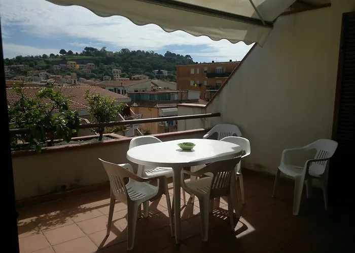 Porto Azzuro 6 Beds *